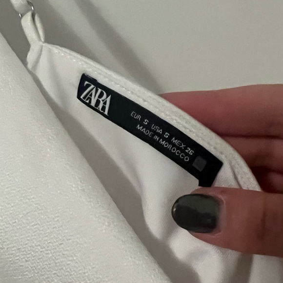 Zara Asymmetrical Top - Picture 5 of 10